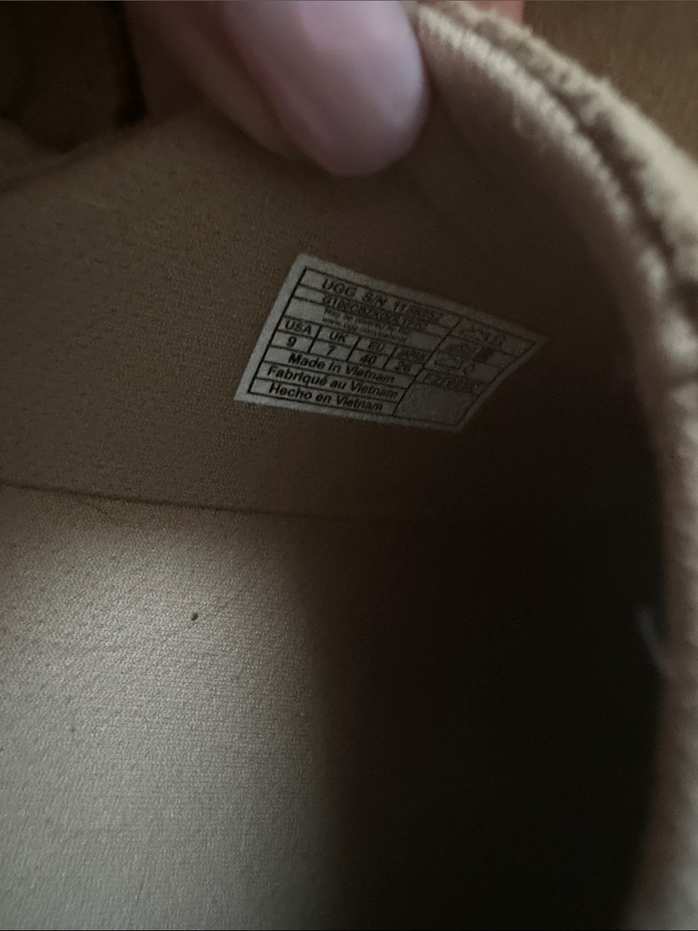 UGG Goldenstar clogs sand colour, women’s size 9 - Picture 4 of 4